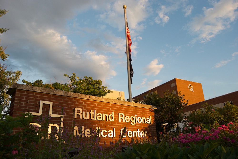 ‘Constantly weighing the risk’: Emergency room nurses contend with rising violence